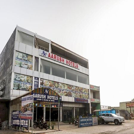 Hotel O Aarush Jhajhar Exterior photo