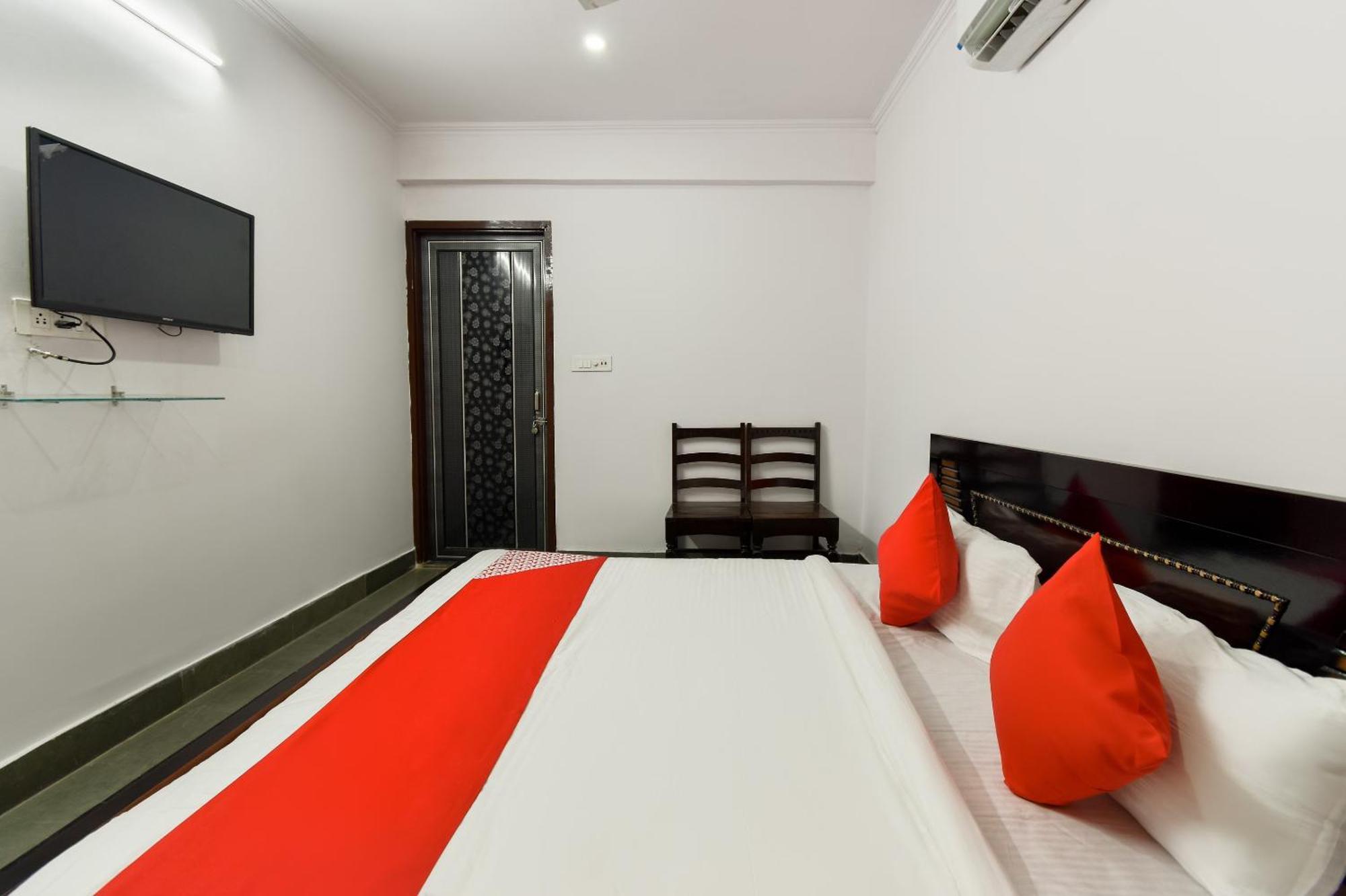 Hotel O Aarush Jhajhar Exterior photo